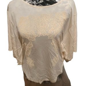 Free People medium ivory top open back 3/4 wide sleeves